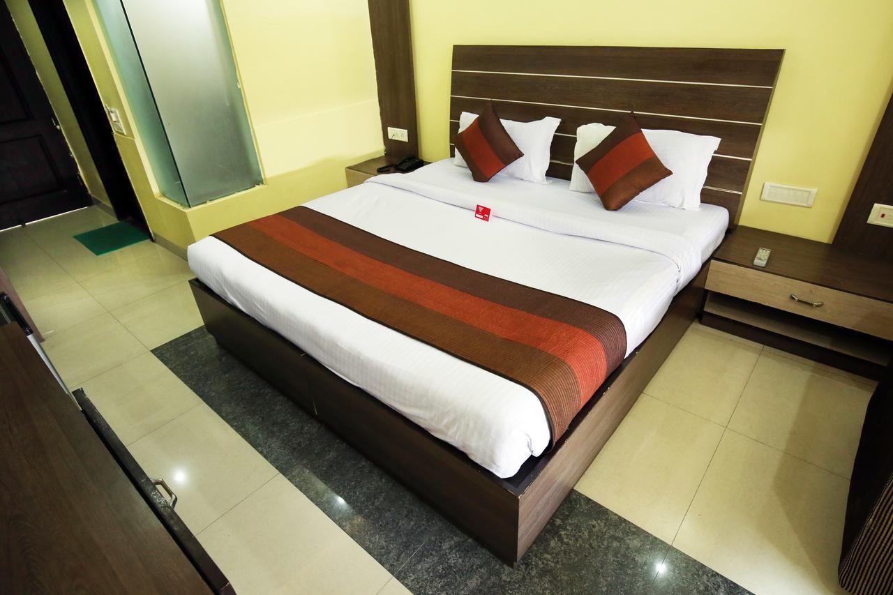 Hotel Mm Yellowuds Amritsar Bagian luar foto