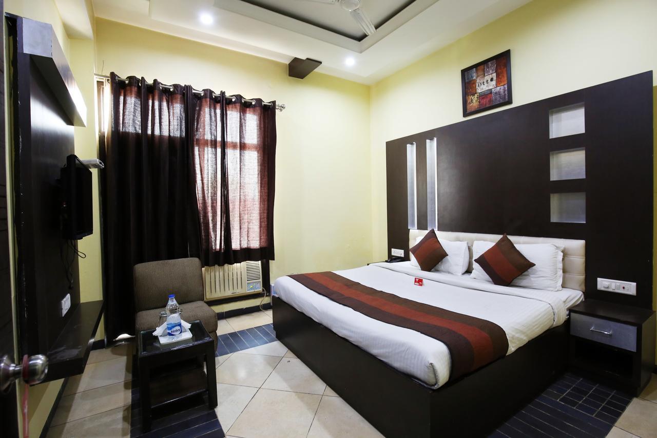 Hotel Mm Yellowuds Amritsar Bagian luar foto