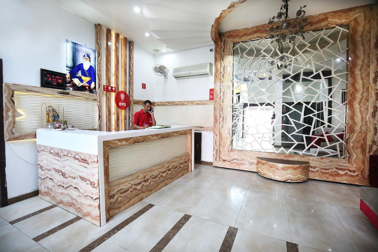 Hotel Mm Yellowuds Amritsar Bagian luar foto