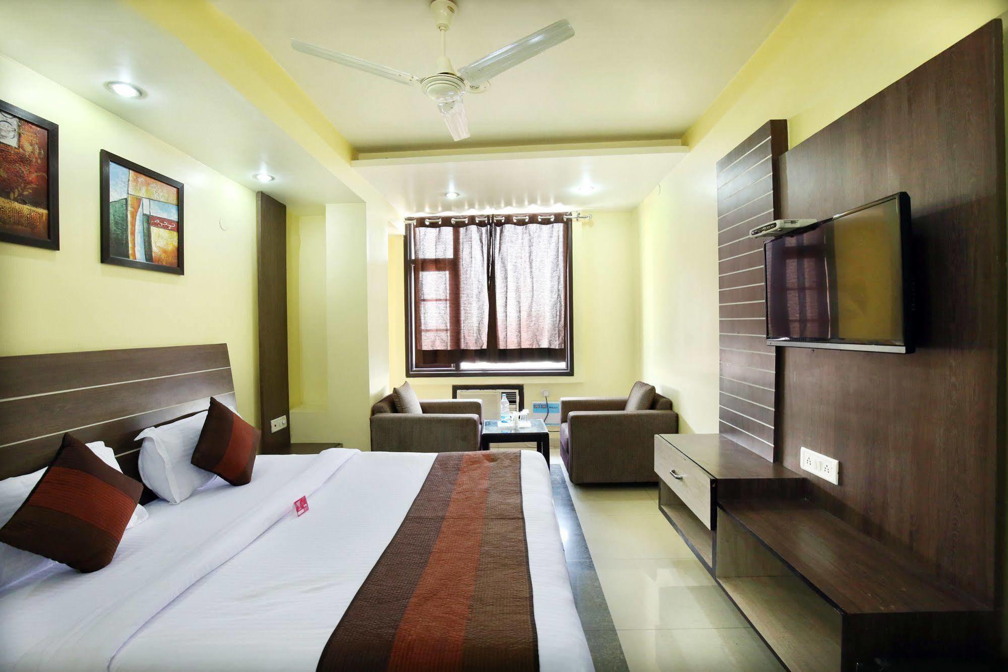 Hotel Mm Yellowuds Amritsar Bagian luar foto